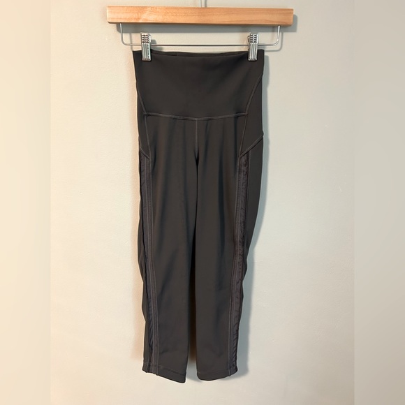 EUC! Lululemon crop leggings with sheer mesh side. Grey. Size 2 - Picture 1 of 4
